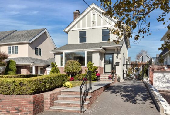 2383C1737584556169 115 85th Street