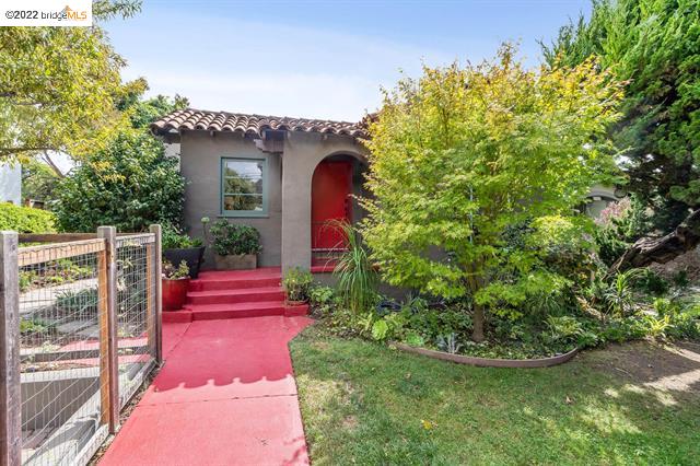24121C1668963458272 1246 Hopkins Street