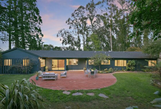 24121C1724730623267 2080 Rosecrest Drive