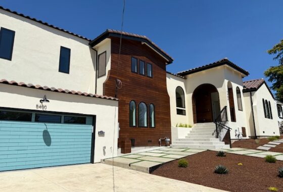 24121C1750956790702 5400 Proctor Ave