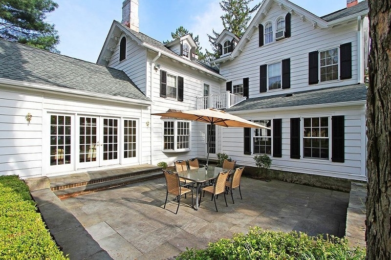 25168 7 Parsonage Hill Road