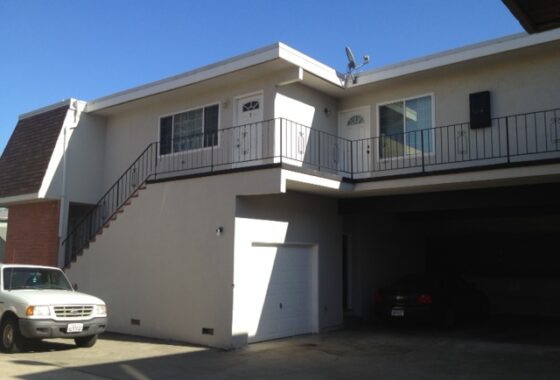 25686 1129 Capuchino Avenue