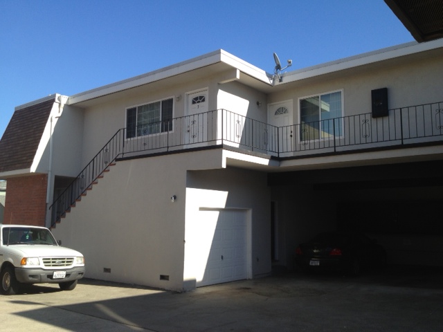 25686 1129 Capuchino Avenue