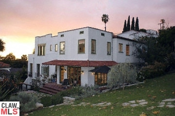 25707 2310 N. Catalina St.