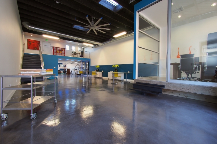 25887 128 Center Street