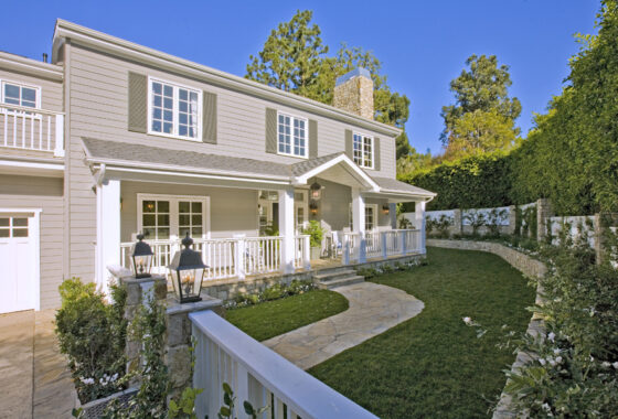 2672 530 Westgate Ave.