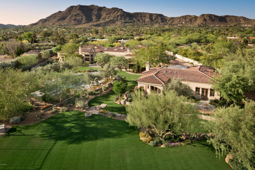 26886C1543478002278 5625 E Nauni Valley Dr