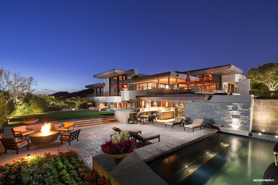 26886C1585234316889 6067 N Paradise View Dr