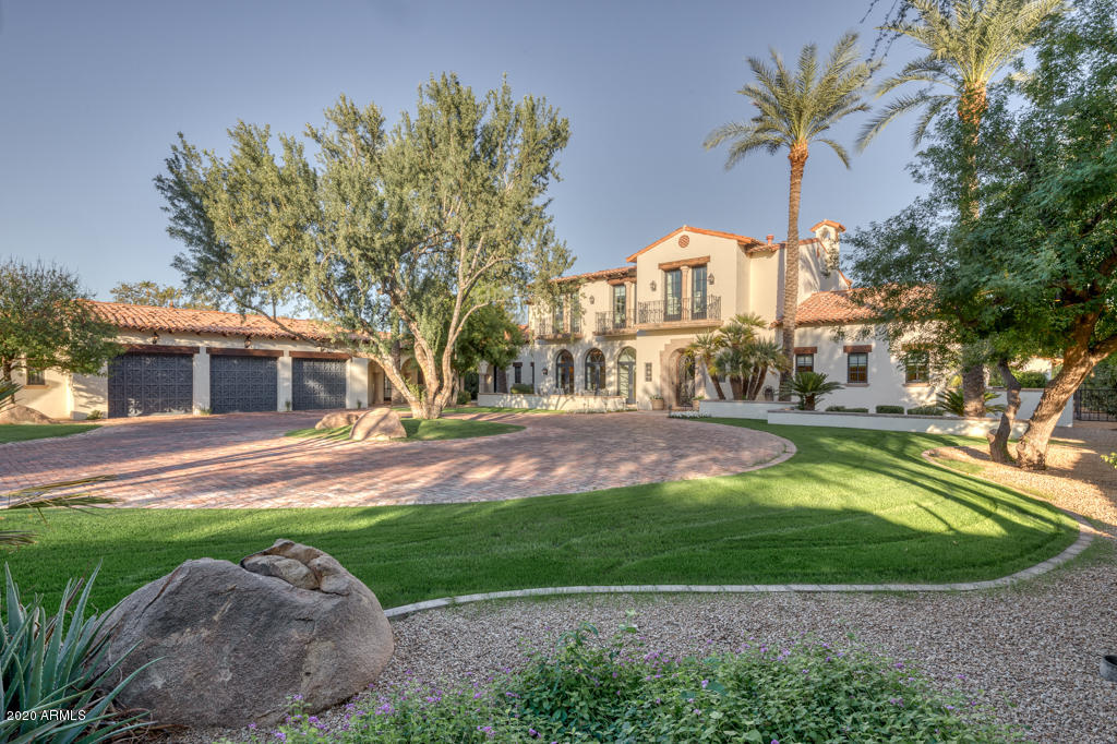 26886C1625678903159 2 Private Listing