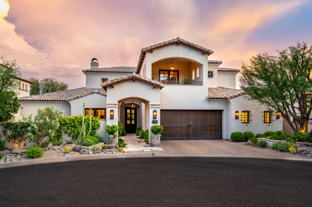 26886C1667517370228 3915 E Sierra Vista Dr.