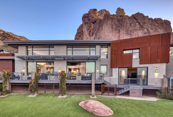 26886C1680660827781 Private Listing