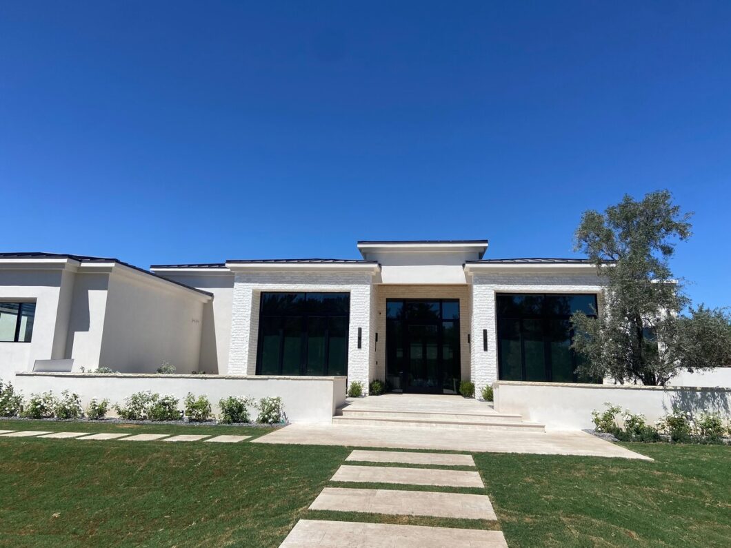 26886C1686249170704 6220 N Casa Blanca Dr.