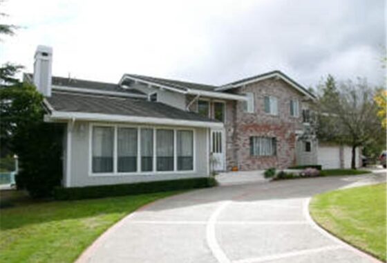 27334 2545 BUTTERNUT DRIVE