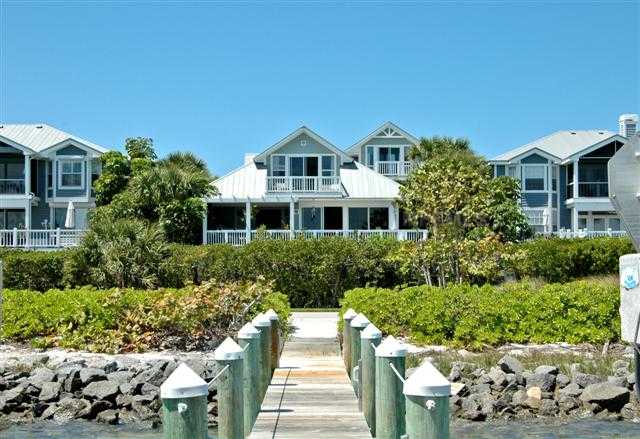 27450 581 BUTTONWOOD BAY DR