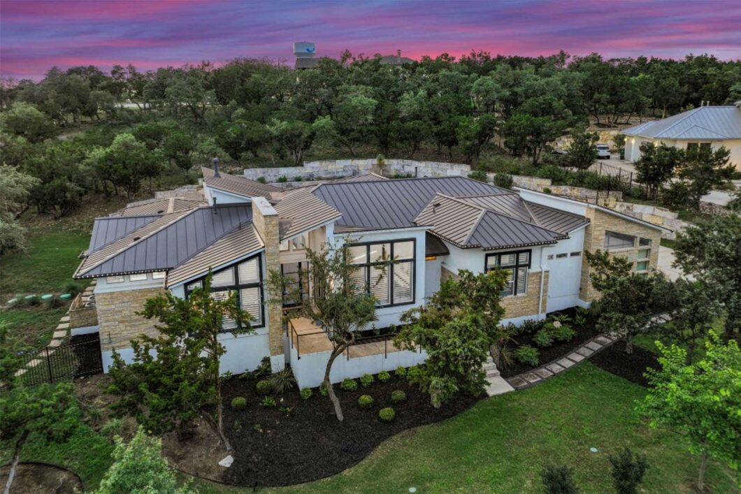 27956C1717707111409 3600 Scenic Overlook Trl