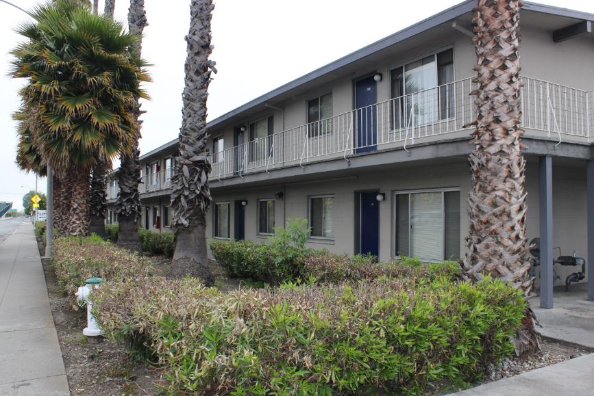 28021 126 West Ahwanee Avenue