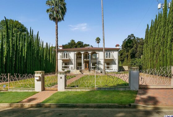 29212C1569411649096 4465 Gould Ave, La Canada