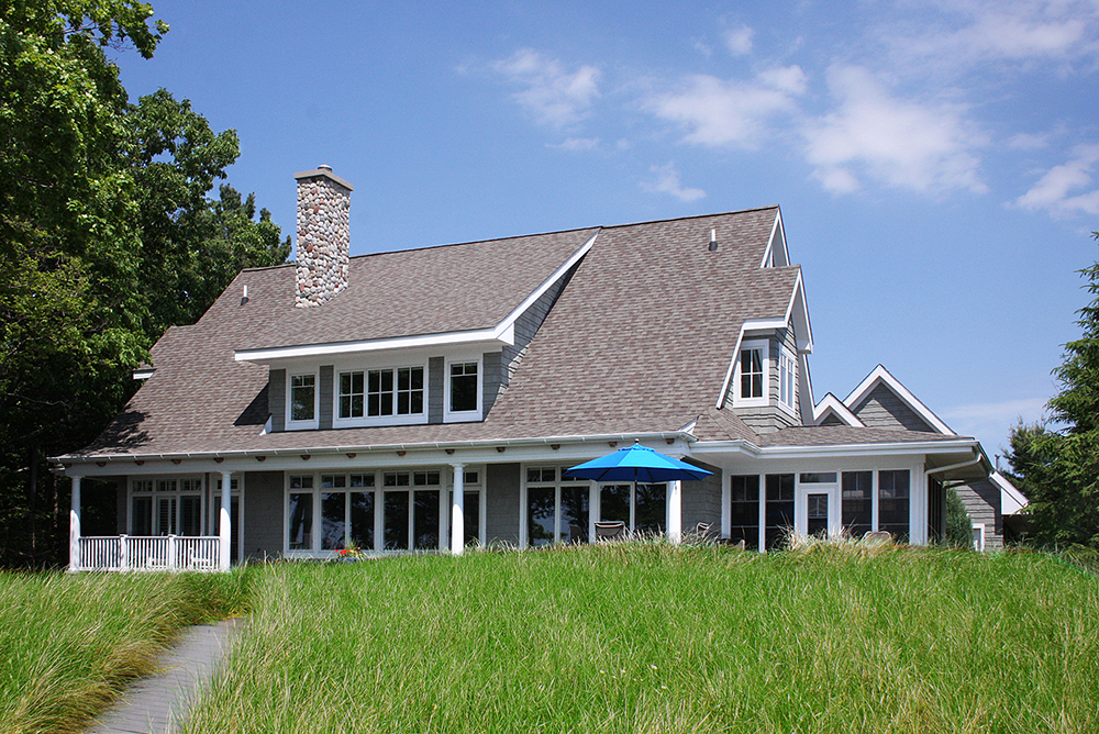 30063 5933 Lakeshore Drive