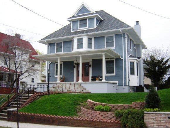 30115C1539099575770 1246 82nd Street