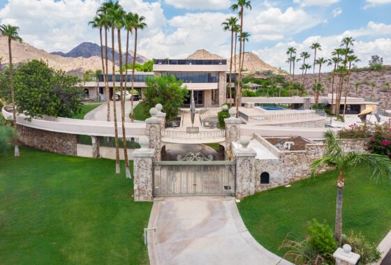 30651C1539296071381 6112 N Paradise View Dr