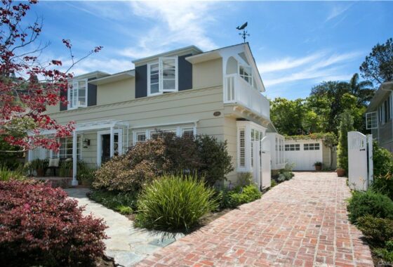 31506C1551112183859 359 Diamond St