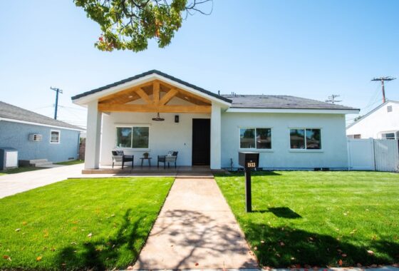 31724C1760571906326 1933 Fanwood Ave.