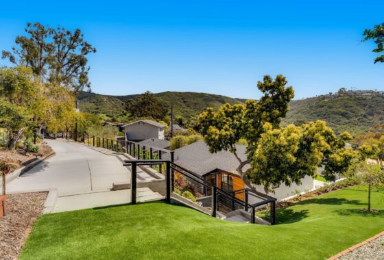 31724C1760574132660 1480 Bluebird Canyon Dr.