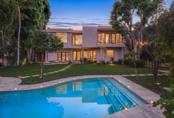 31724C1761117683517 524 N. Alpine Dr.