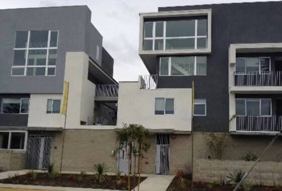31724C1761269823696 3992 Inglewood Blvd.