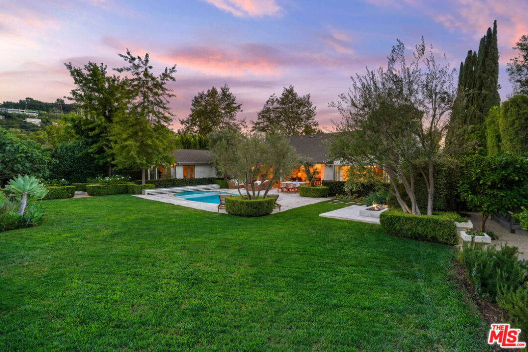 31724C1768351742789 3428 Wrightview Dr