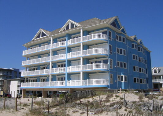 31742 401 Carly E Condominium