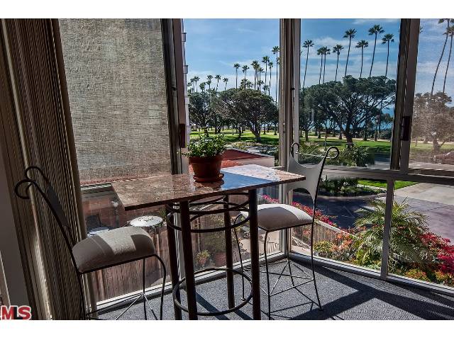 32588C1549485342450 515 Ocean Ave 404N