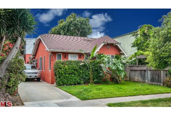32588C1549497410666 2524 5th St