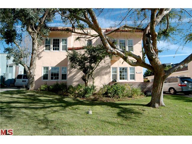 32588C1549562799985 1135 Berkeley St