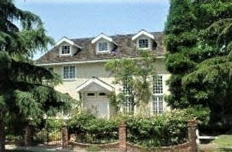 32588C1549564205757 723 22nd St