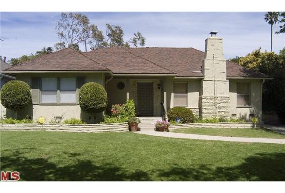32588C1549567385352 427 17th St
