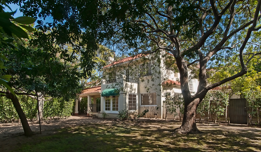 32588C1549570963551 526 Palisades Ave