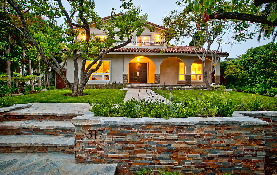 32588C1549571032564 317 Marguerita Ave