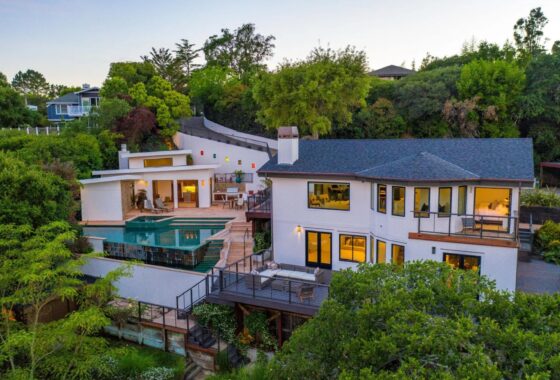 33744C1591833188954 731 Fawn Drive