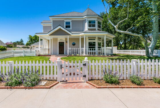 33814C1629224894286 421 Los Alamos Dr