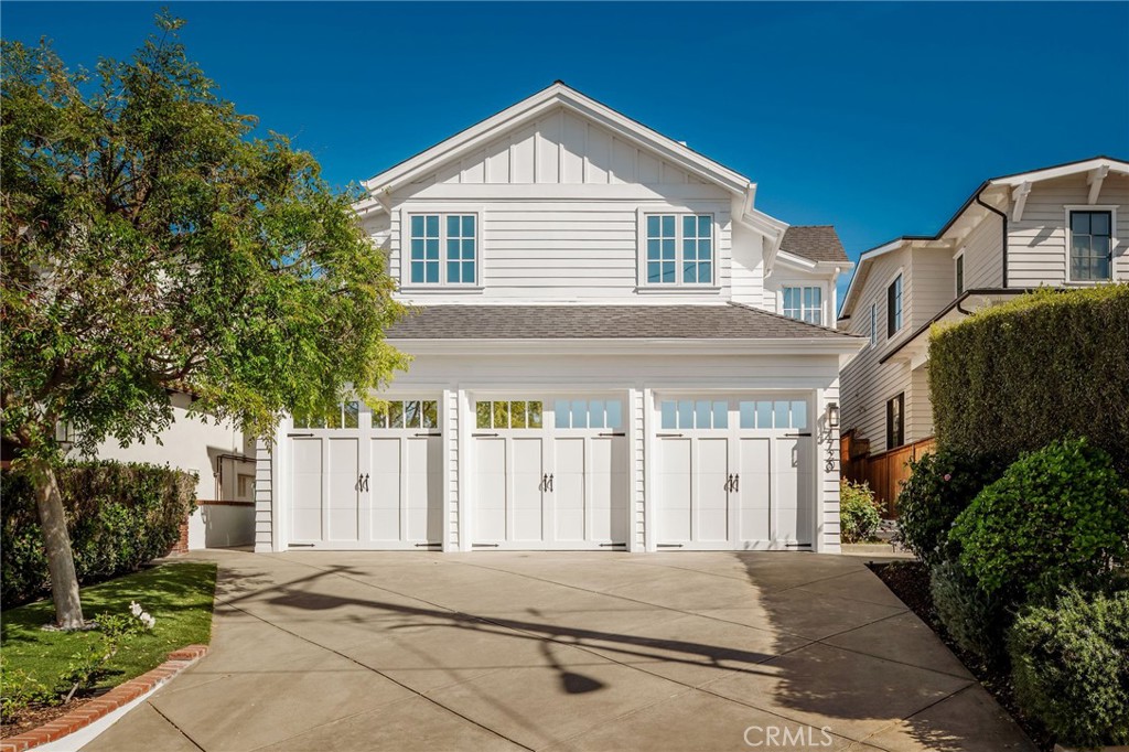 34159C1776196445062 1720 Oak Ave