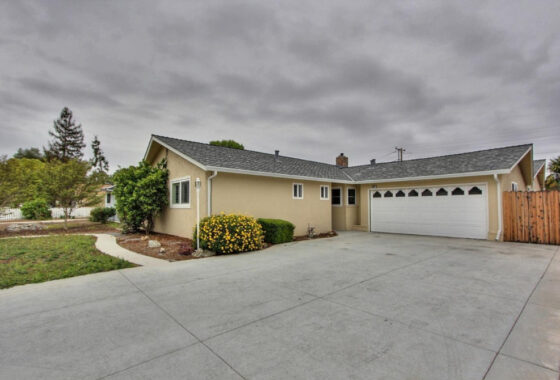34648C1562454216163 18817 Casa Blanca Lane