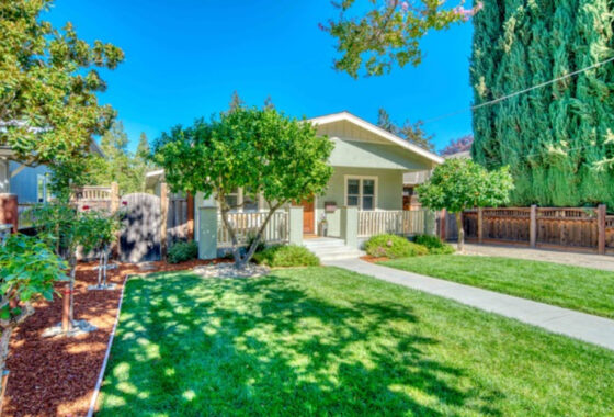 34648C1604350154885 53 Whitney Ave