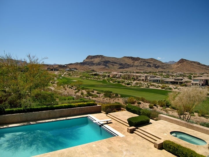 35591 10 Promontory Ridge Dr