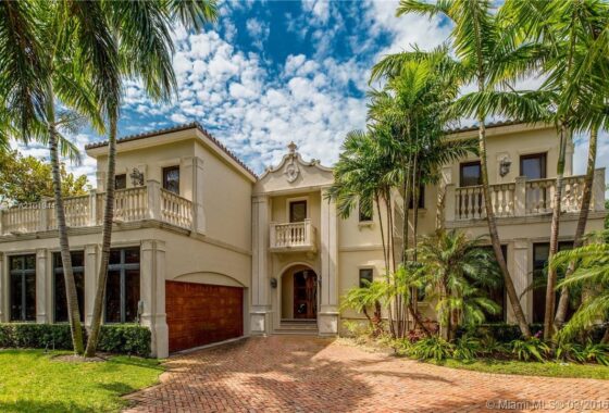 35623C1579242229577 70 Camden Dr