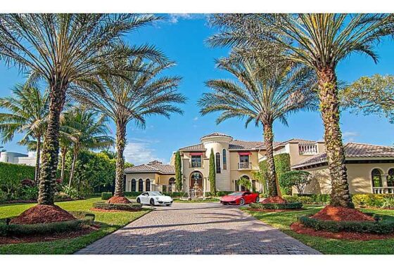 35623C1579243011321 8747 Twin Lake Dr