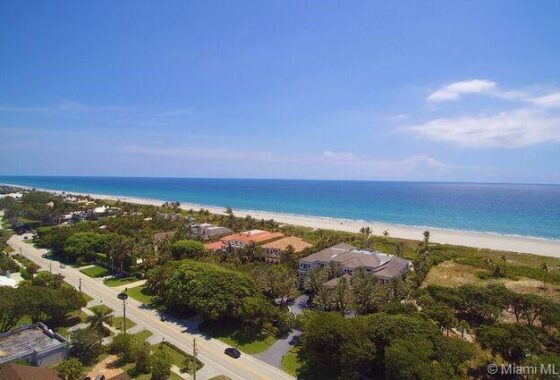 35623C1579497000209 930 S Ocean Blvd