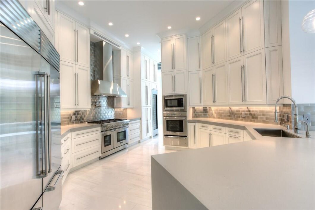 35623C1579773439338 10400 Kestrel St