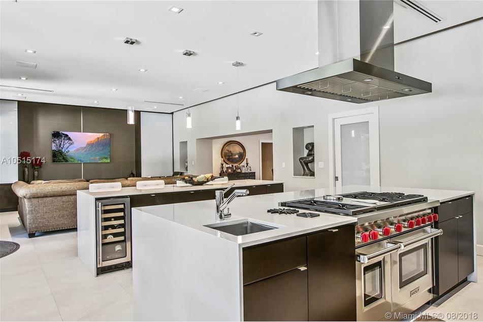 35623C1600143408256 5431 SW 84th Terrace