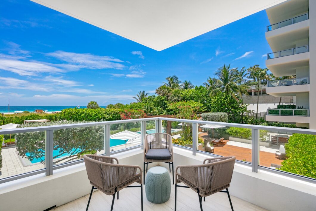 35623C1628231715188 125 Ocean Dr u201